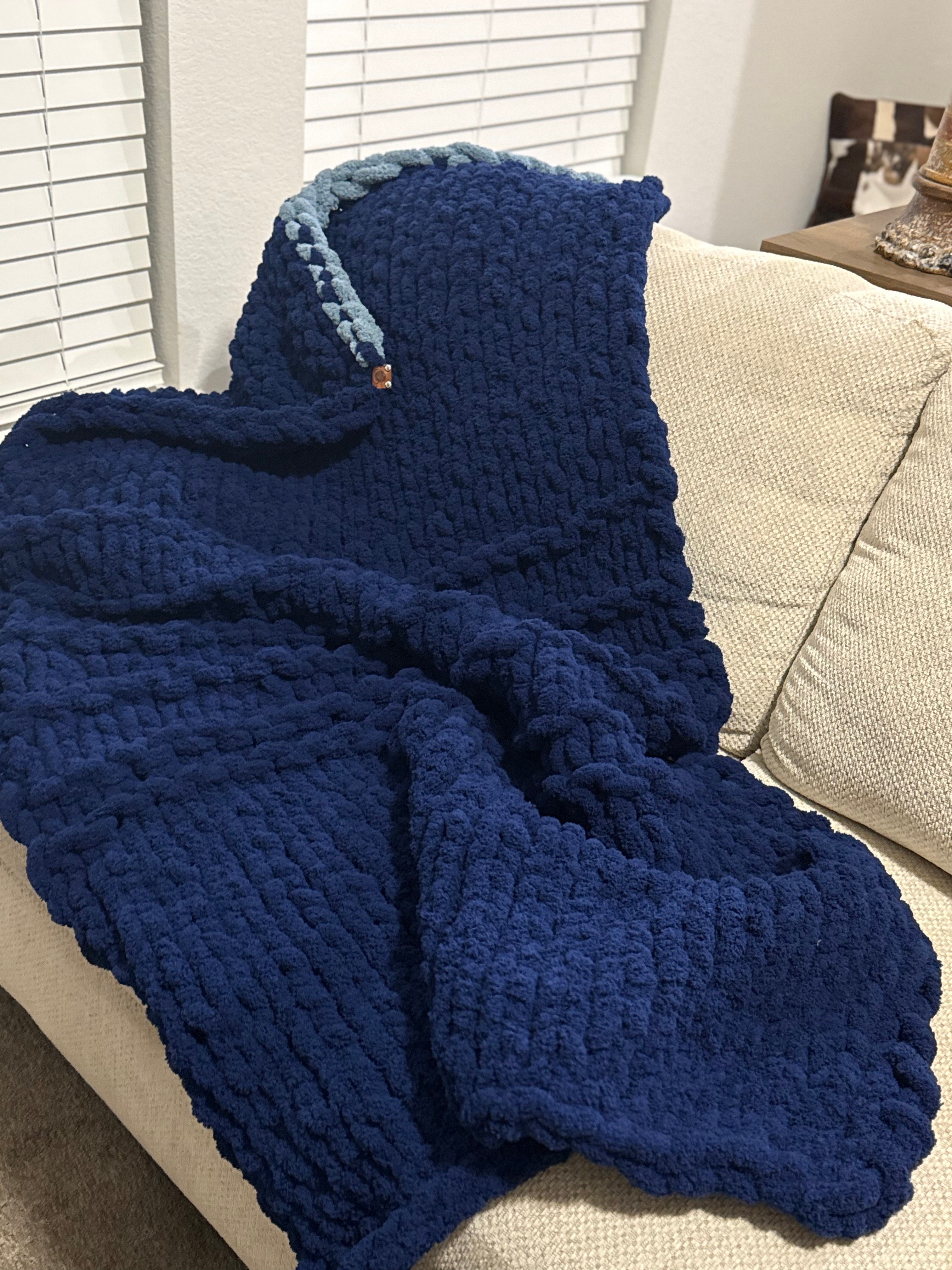 Chunky Knit Throw
